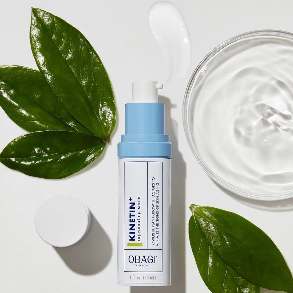 OBAGI Kinetin+ Rejuvenating Serum - Blue and White